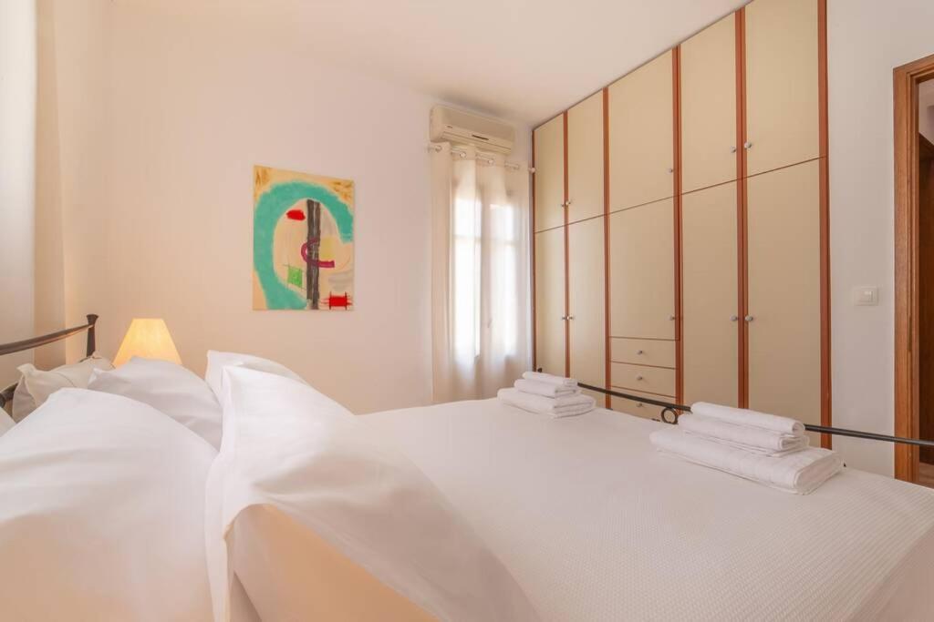 Seaview Stylish Flat In Andros - Walk To Beach Zewnętrze zdjęcie